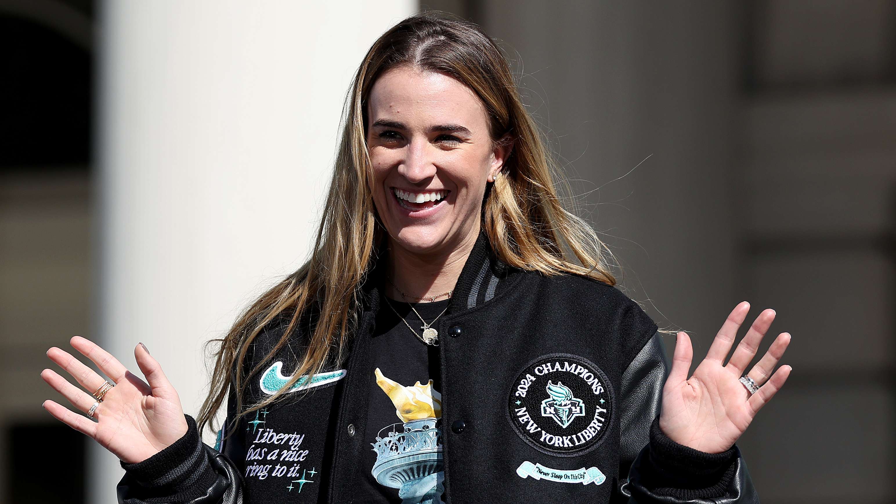 憑藉其靈活 憑藉其靈活